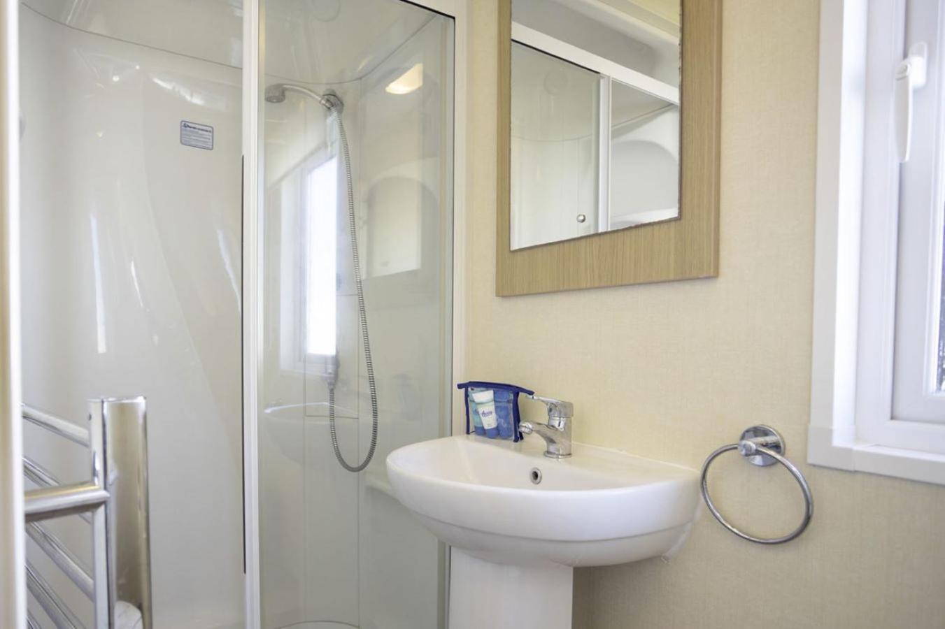 The Lakes Rookley Habitación foto